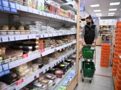 Мишустин призвал пресекать рост цен на социально-значимые продукты