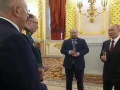 Названы сроки регистрации в РФ вакцины от коронавируса для детей