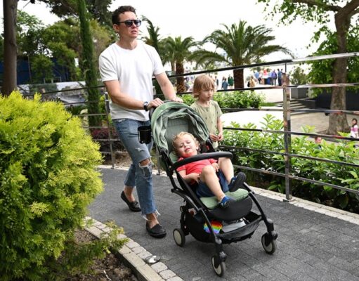 Минтруд уточнил порядок получения маткапитала отцами