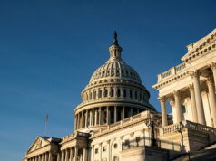 Американский журналист заявил об опасном российском компромате на США