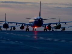 Оперштаб разрешил возобновить авиасообщение с пятью странами с 1 декабря