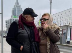 Звезда «Сватов» Кравченко поддразнила фанатов теплым признанием Садальскому