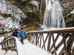 Чернышенко рассказал о темпах восстановления туристической отрасли России