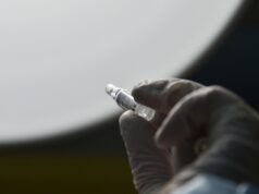 Посольство Испании выразило надежду на скорое признание «Спутника V»