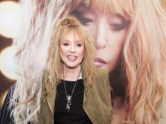 Хищная Пугачева напрыгнула на беззащитную Королеву: Ты откуда такая?