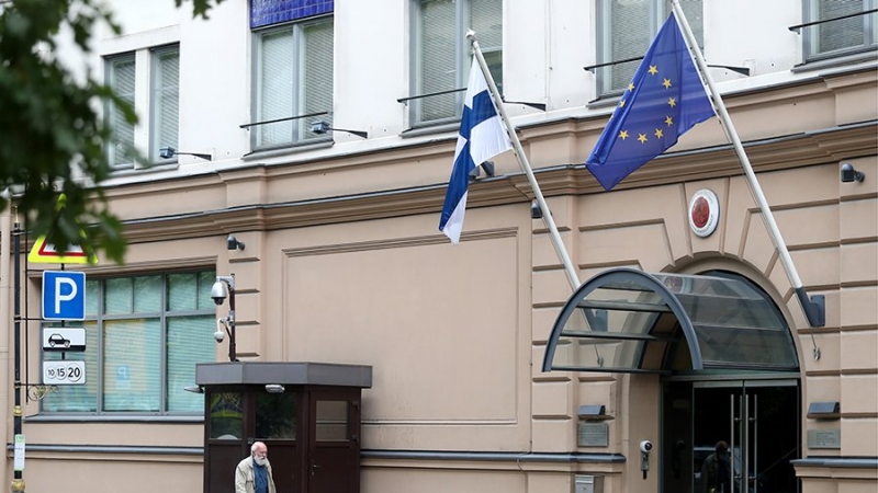 В посольстве назвали сроки оформления визы в Финляндию в Москве