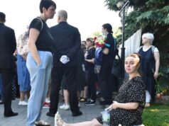 Гниет: Издыхающий Губин поддержал разврат на могиле Шатунова