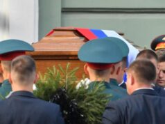 В гробу видала: как Пугачева выбирает покойников для посещения похорон