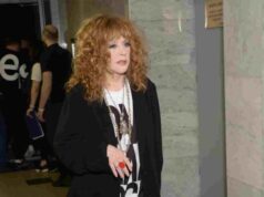 Беглую предательницу Пугачеву решено лишить гражданства: Гнать в шею