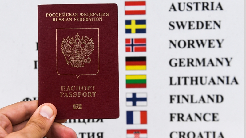 В туротрасли объяснили мошенничество с бронированием слотов в визовых центрах