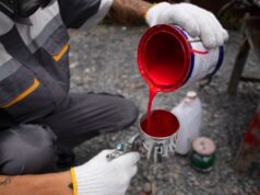 Огнезащитная краска для строительства: Защита от огня и безопасность