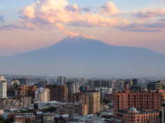 Армения рассчитывает по итогам года принять миллион туристов из России